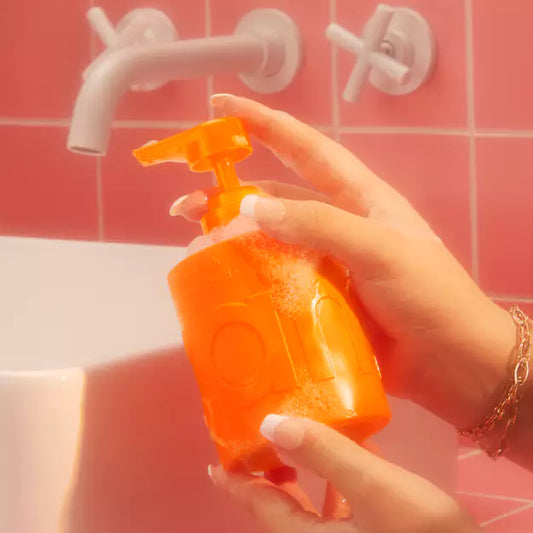 Amika : Savon A Mains Tritan Bottle
